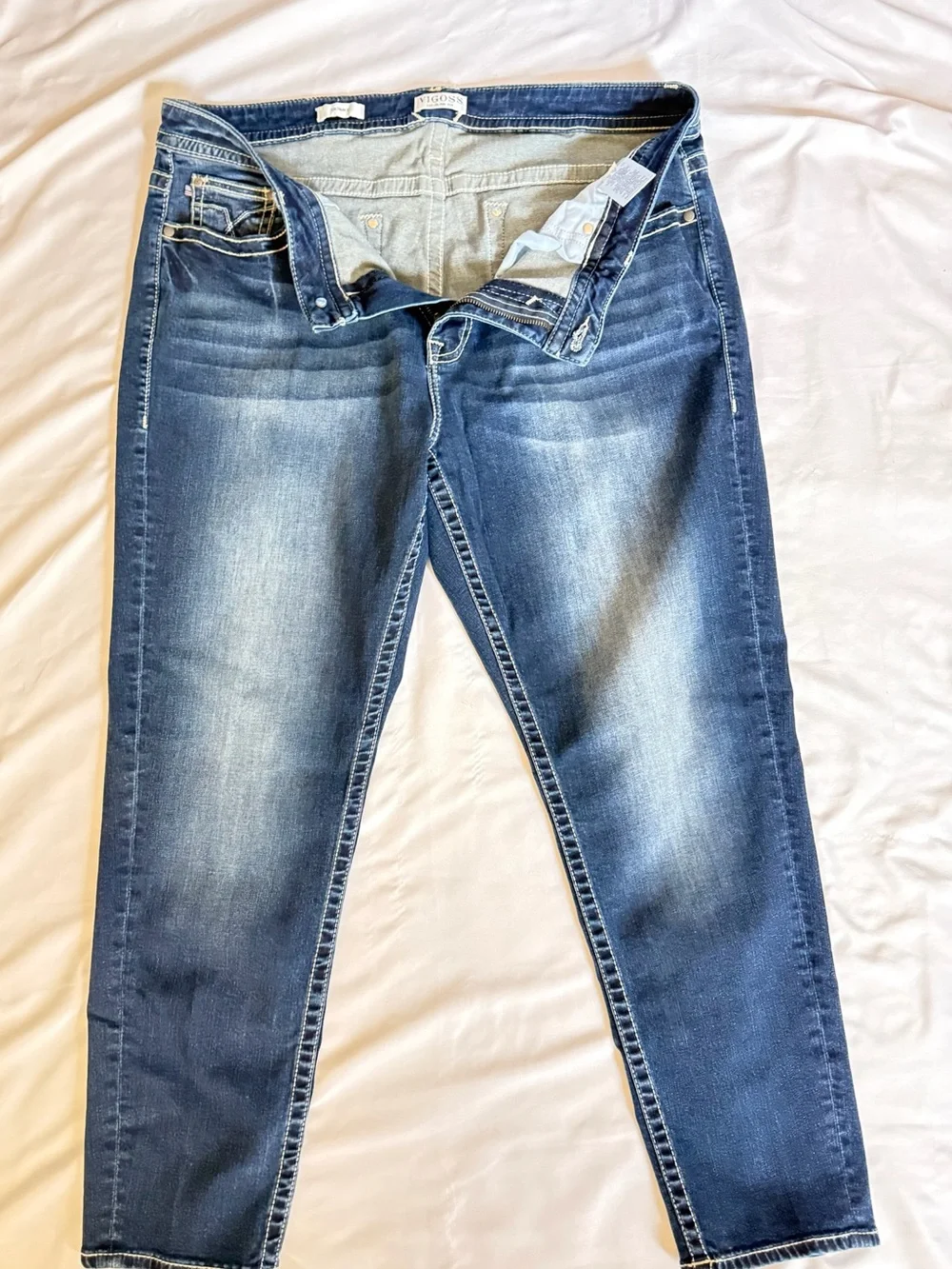 Vigoss Women's Skinny Jeans - Medium Blue Faded Wash